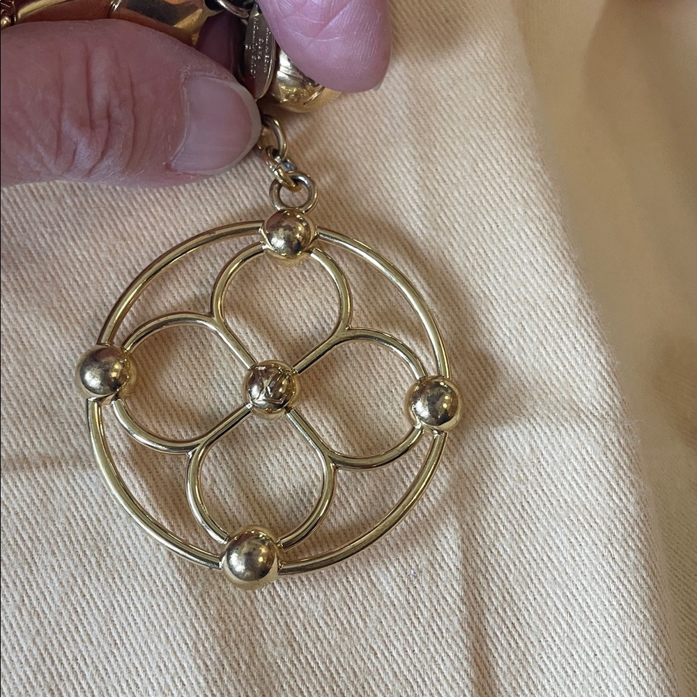 Louis Vuitton Bloomy Bag Charm & Key Holder - Picture 8 of 9